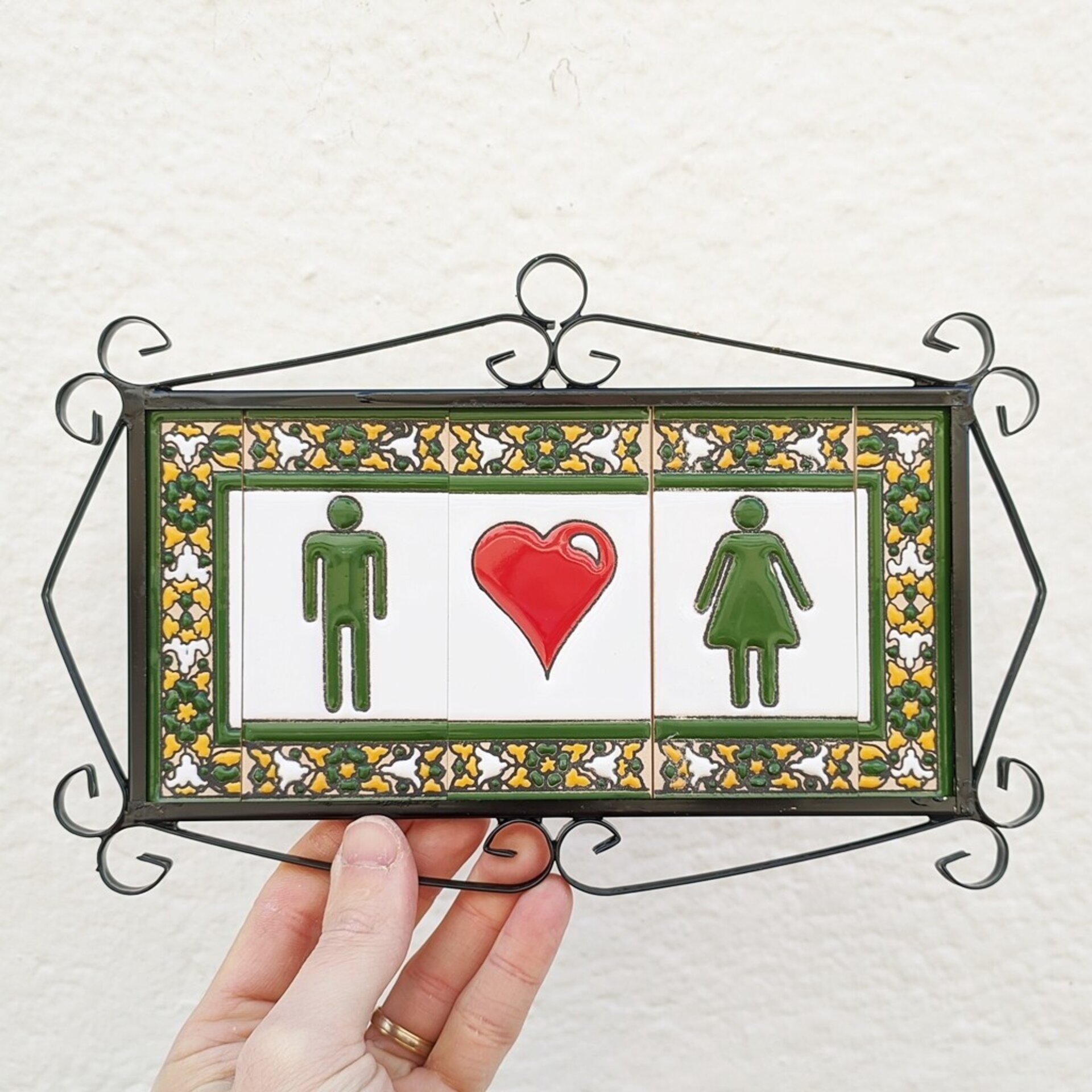 Letras y Números modelo "COLOR-V" - 11cm. (2.1") - 10