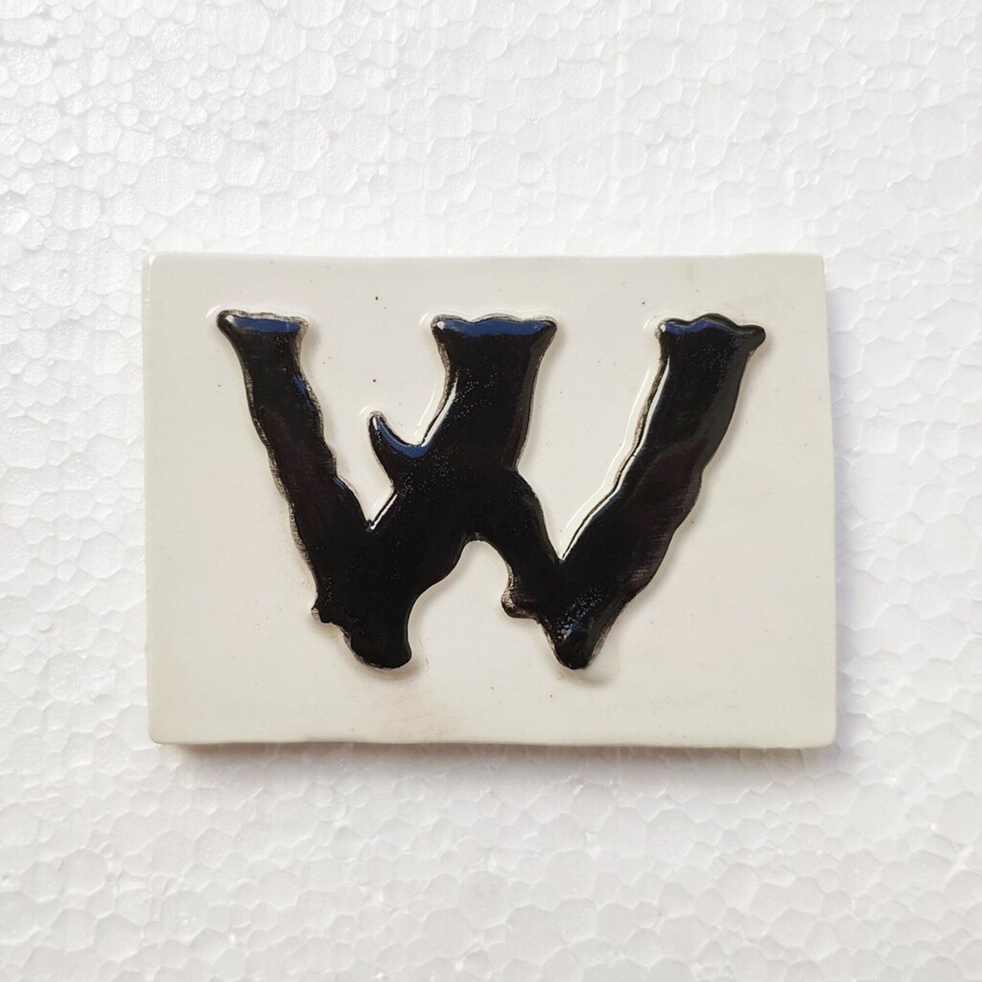 Letras y Números modelo "CLÁSICA-Negra" - 7,5cm. (3") - 4