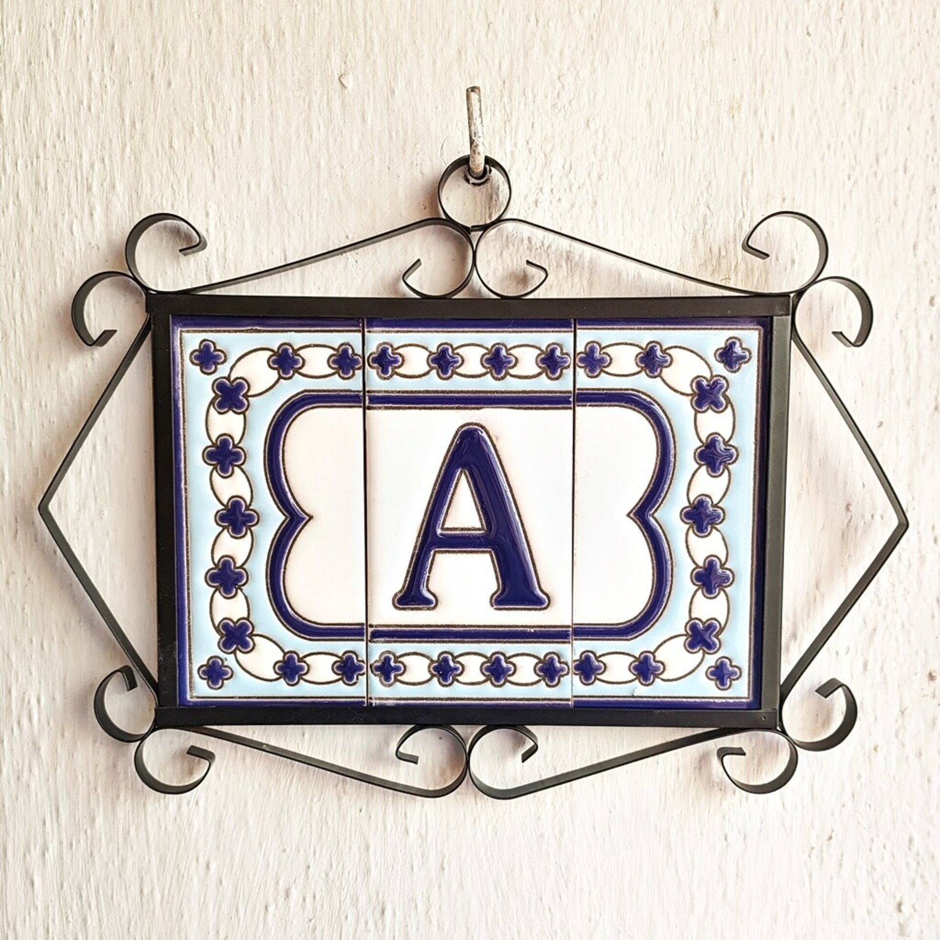 Letras y Números modelo "AZUL-BLANCO" - 11cm. (2.1") - 17