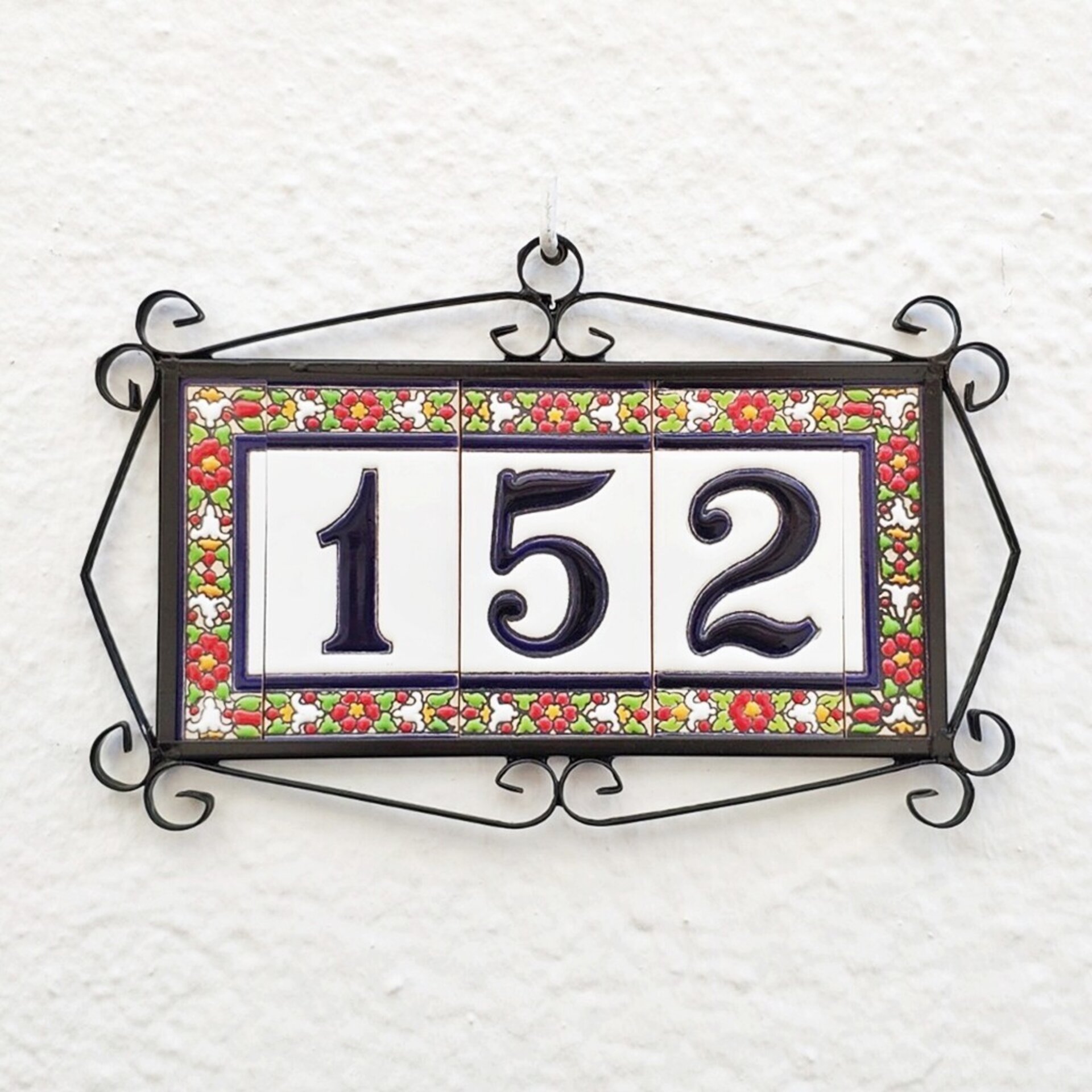 Letras y Números modelo "COLOR-M1" - 11cm. (2.1") - 8