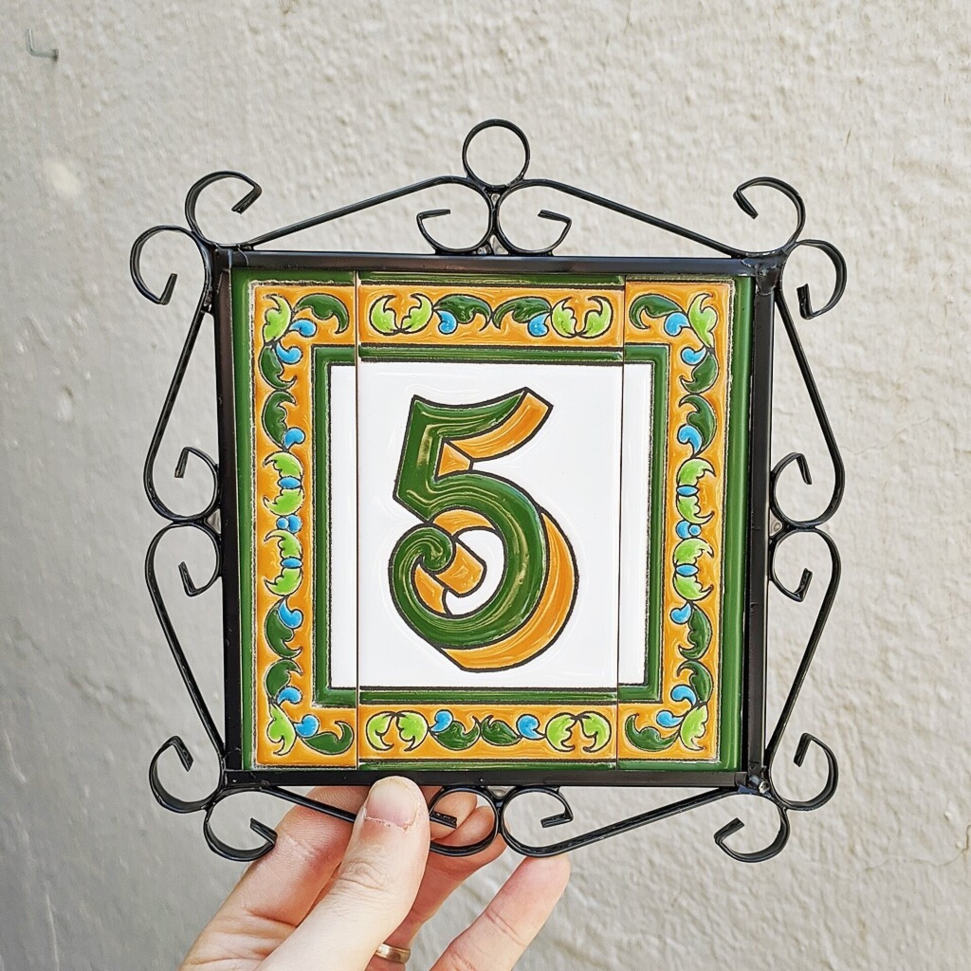 Letras y Números modelo "RENACIMIENTO-GV" - 15cm. (6") - 5