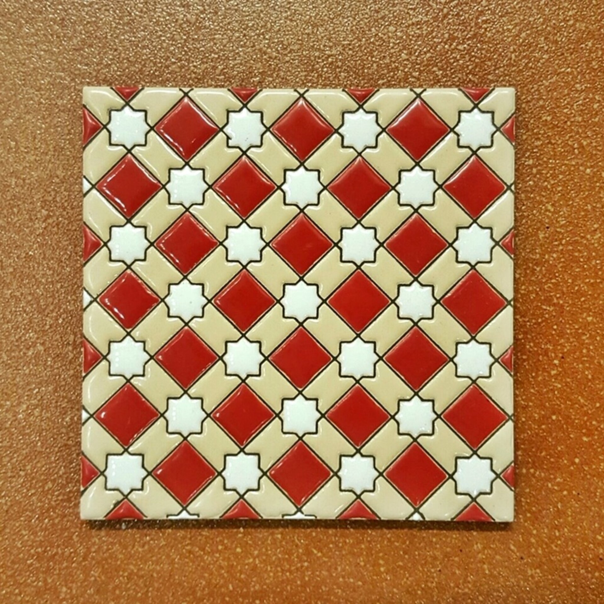 Azulejo artesanal de 15cm. esmaltado en cuerda seca. - 4