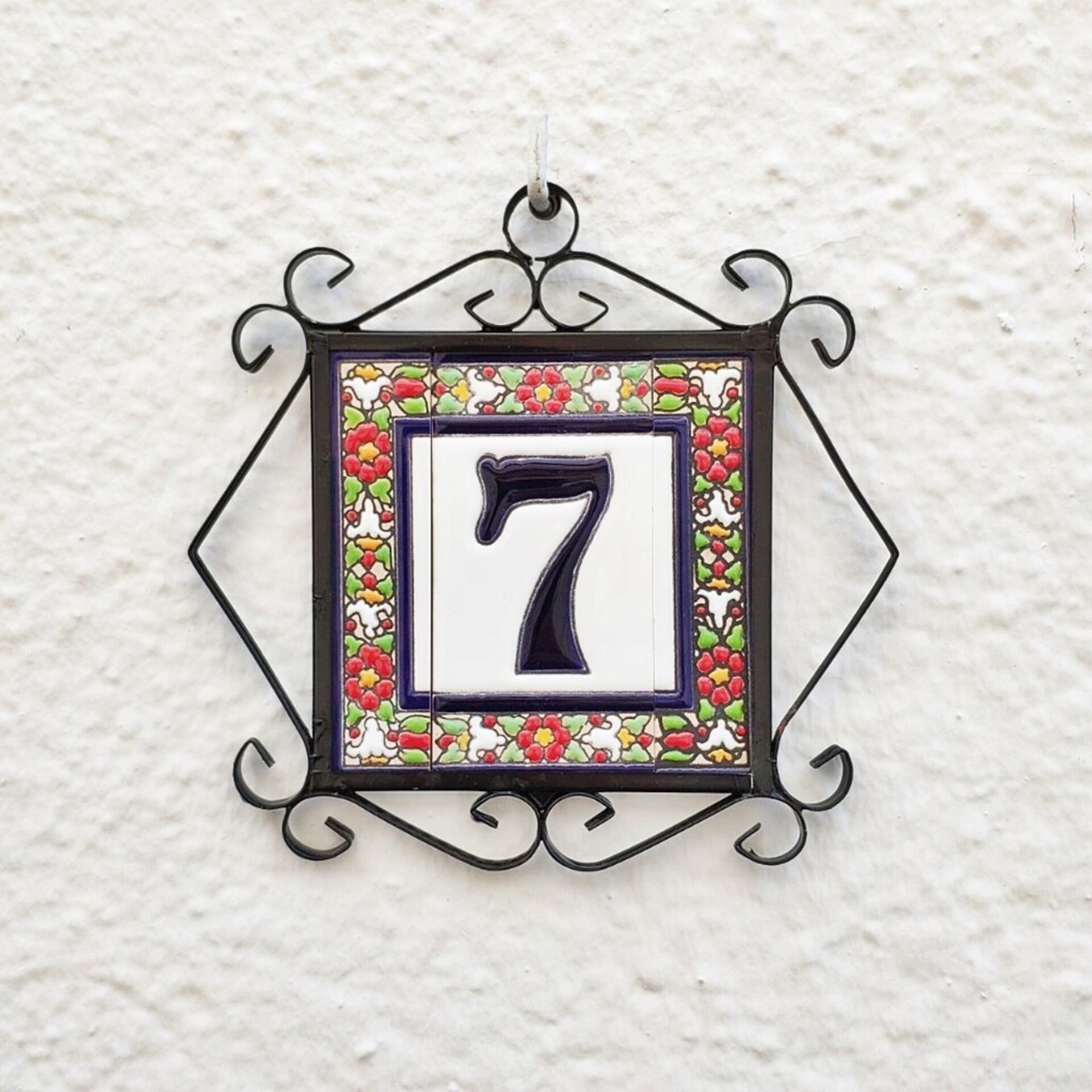 Letras y Números modelo "COLOR-M1" - 11cm. (2.1") - 9