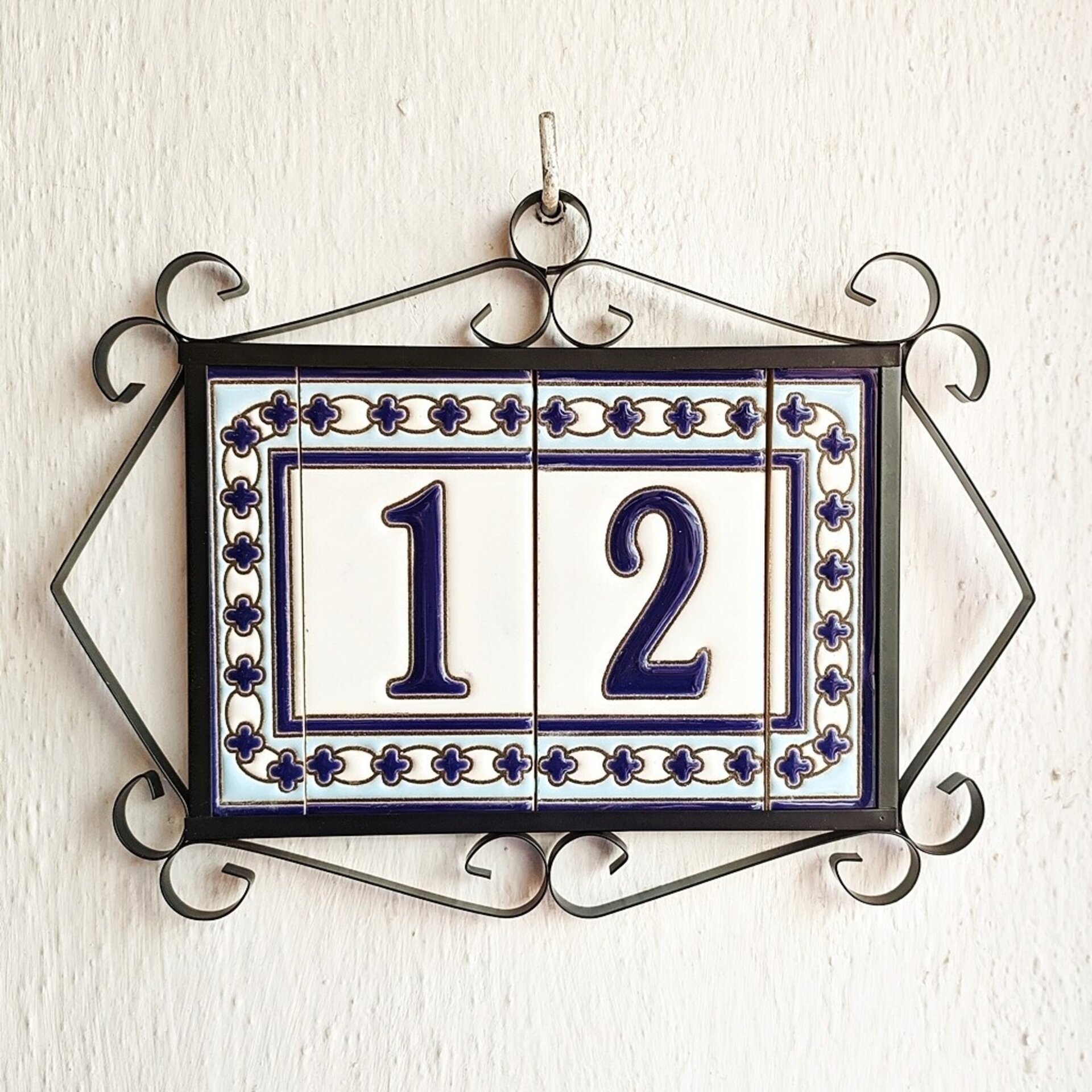 Letras y Números modelo "AZUL-BLANCO" - 11cm. (2.1") - 22