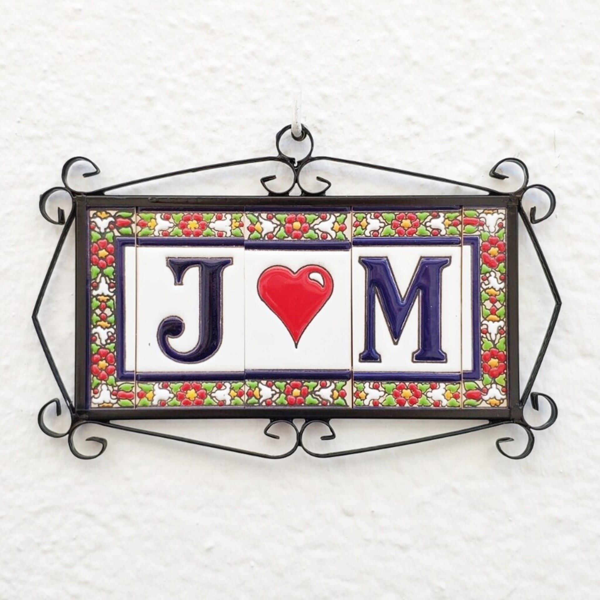 Letras y Números modelo "COLOR-M1" - 11cm. (2.1") - 6